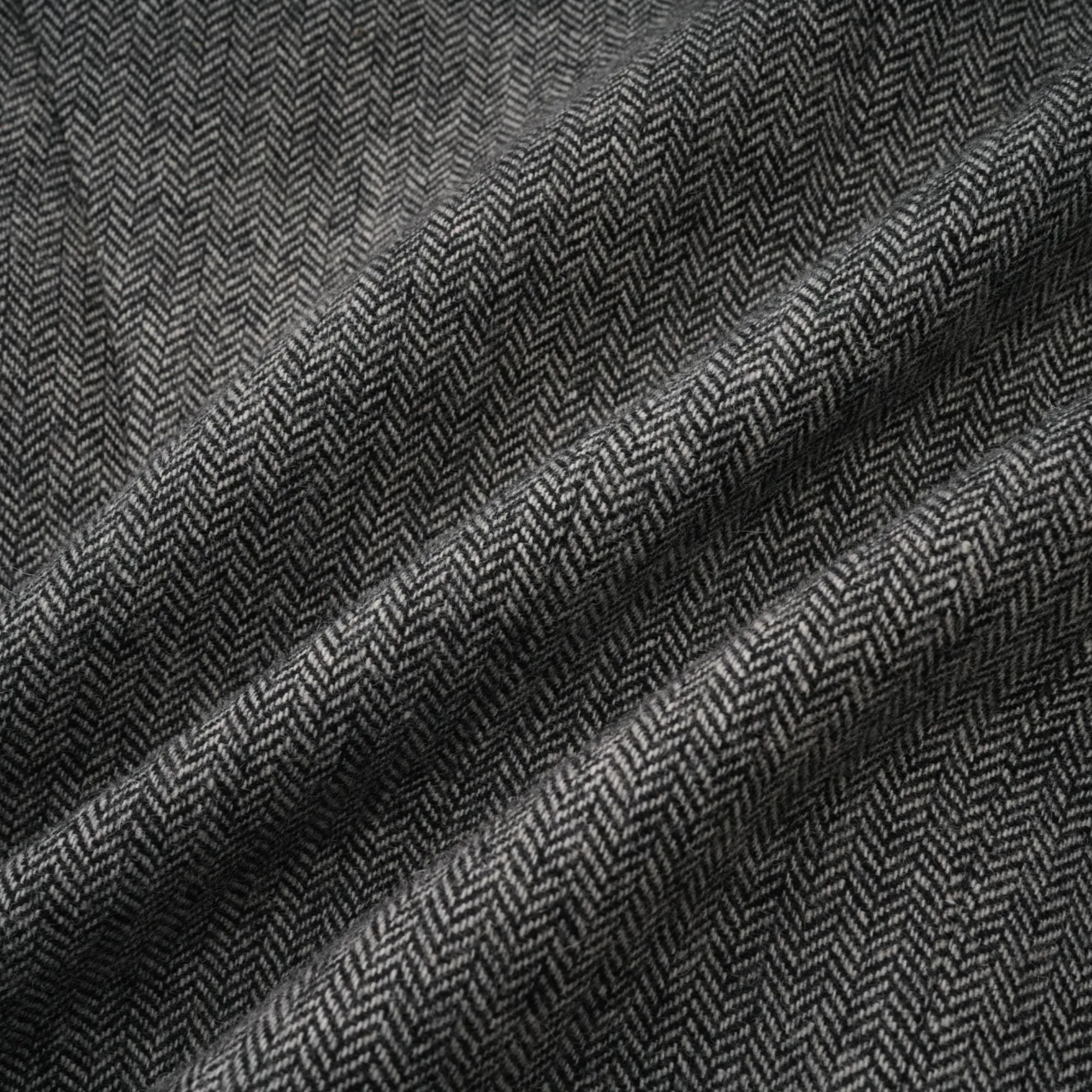 Agathe grey herringbone top & shorts matching set
