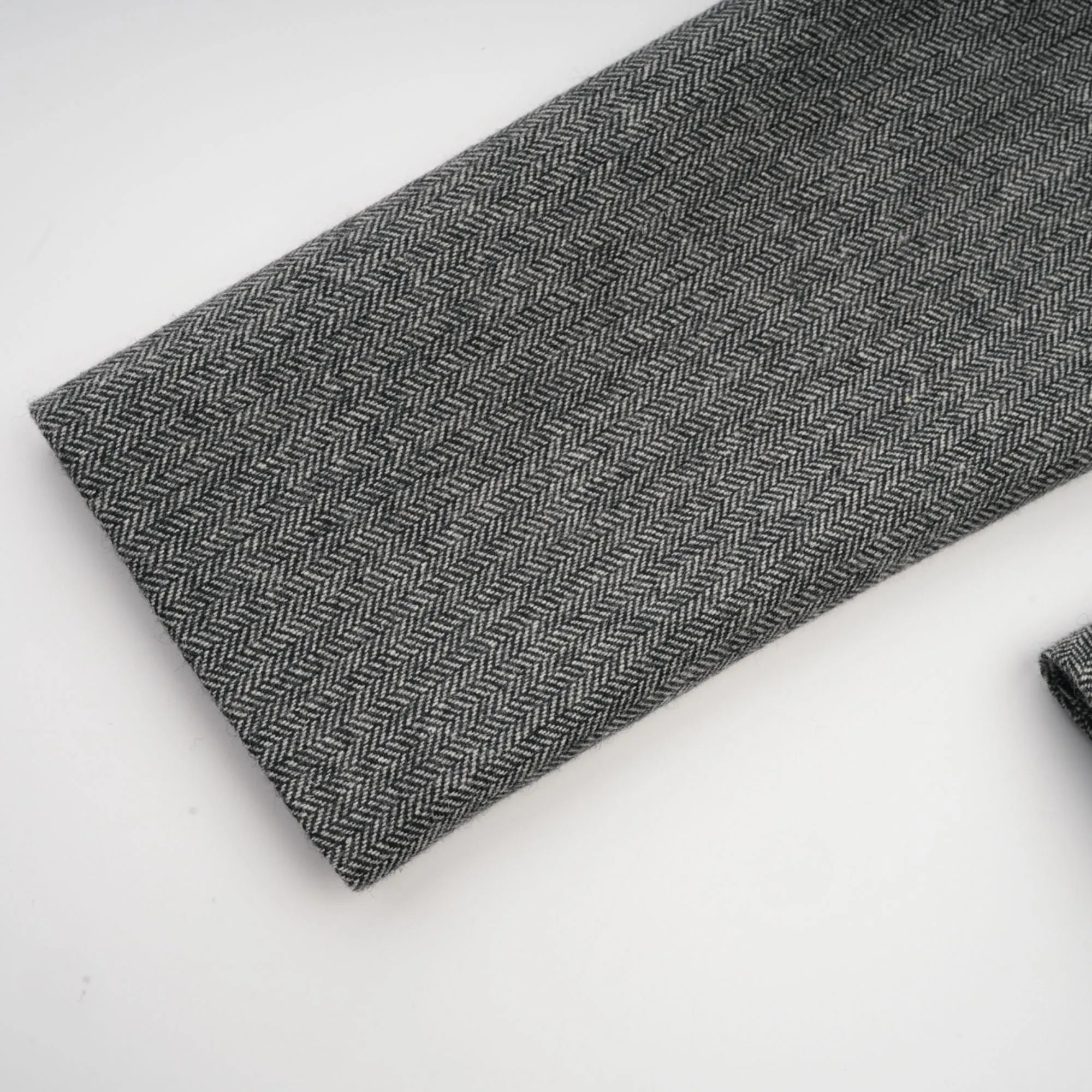 Agathe grey herringbone top & shorts matching set