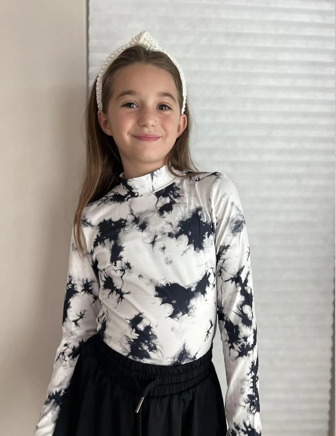 Arshiner Girls Long Sleeve Mock Turtleneck Shirts Slim Fit Casual Layer Top
