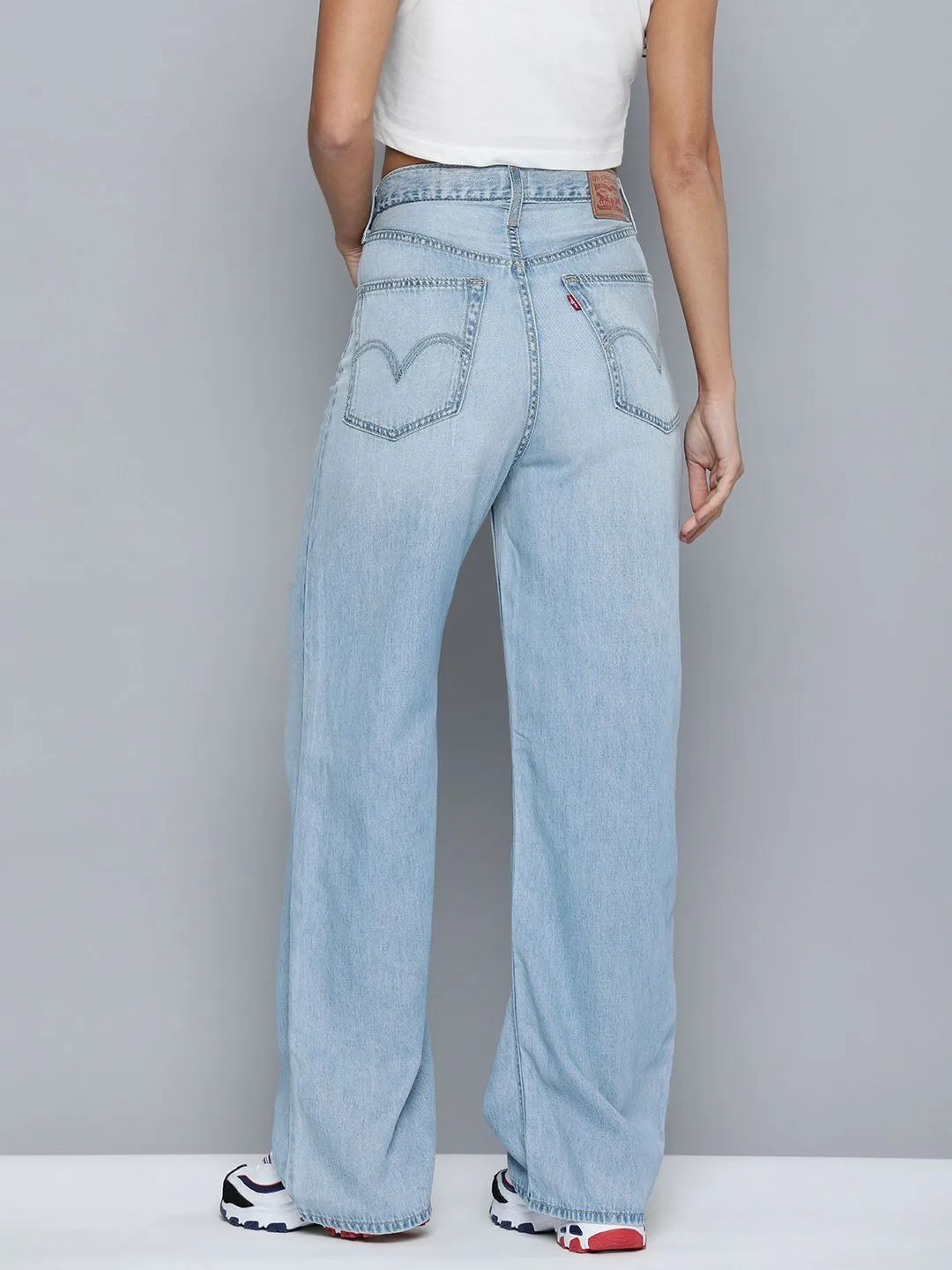 Women's High Rise Featherweight Baggy Jeans